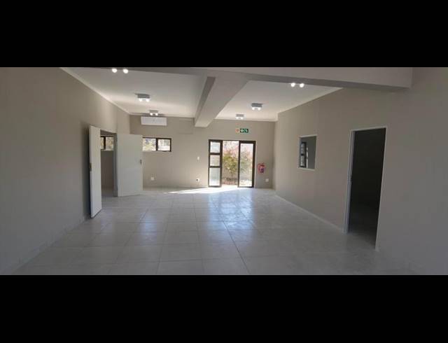 BUSINESS PROPERTY TO RENT IN NEWMARK ESTATE